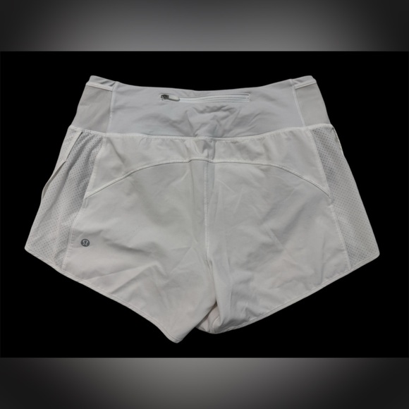 Lululemon Real Quick Short *Perforated 3.5" in White - Picture 4 of 5